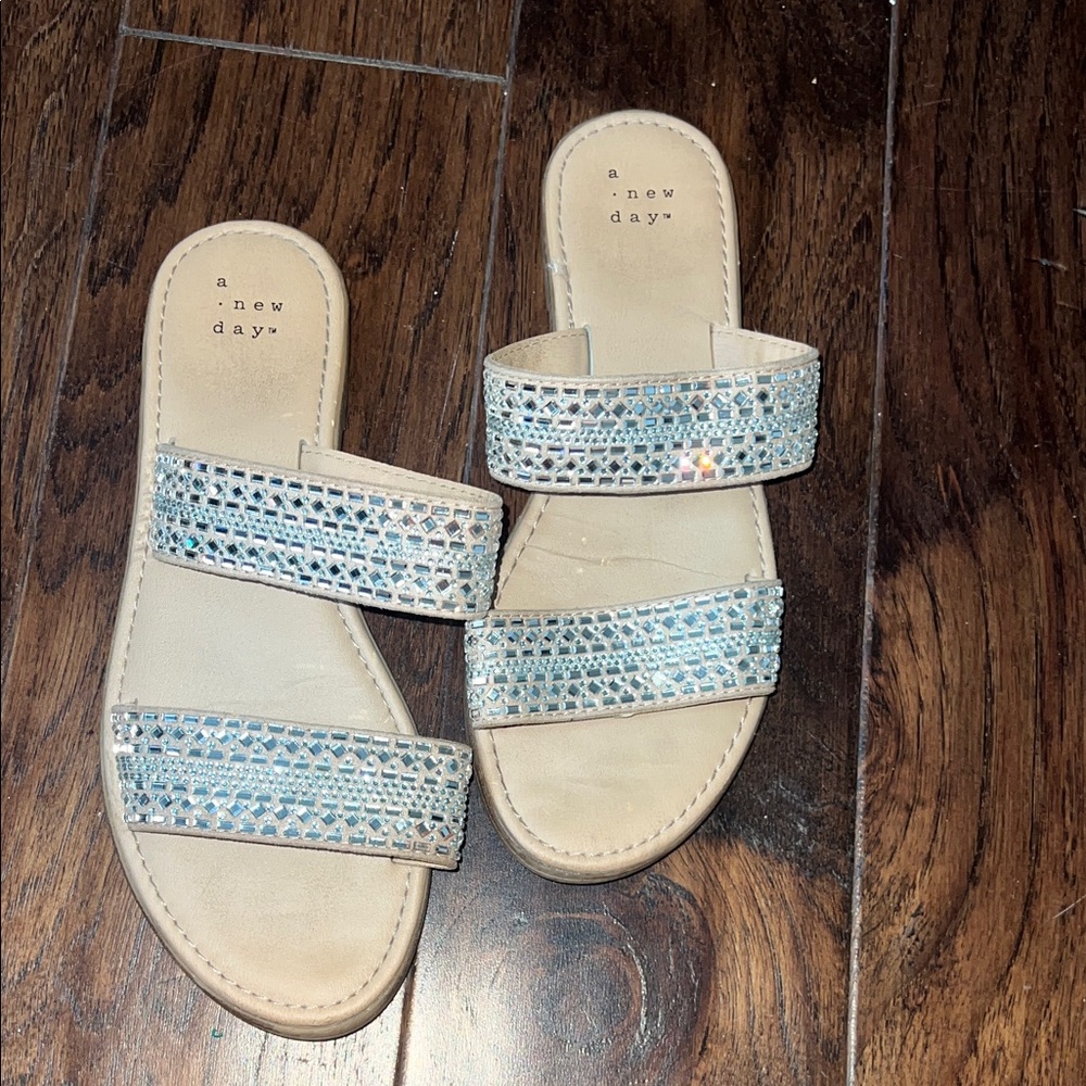 Glittering Beige Sandals